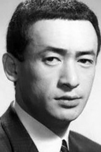 Микио Нарита