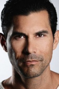 Дэвид ДеСантос