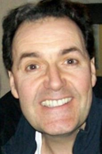 Дэниэл Хилл