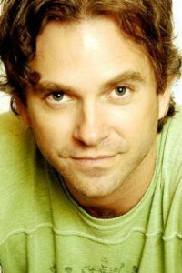 Джошуа Вайгел