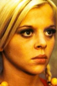 Мари-Пьер Кастель