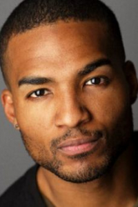 Шеннон Уоллес