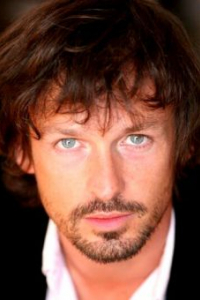 Николя Гийо