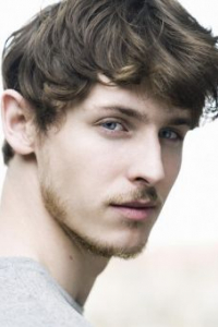 Николас Коронадо