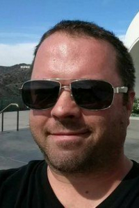 Крис Истерли