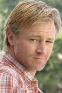 Рональд Джон Экерт