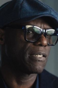 Микаэл С. Райли