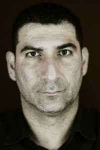 Яннис Экономидес