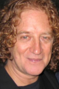 Луис Мандоки