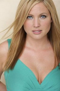 Линдсэй Рэй