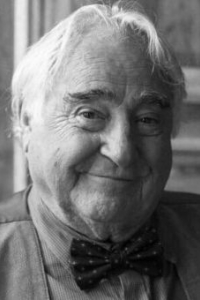 Луис Густаву