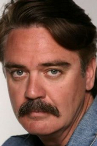 Майкл Харни