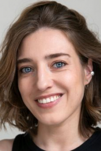 Анна Лаврентьева