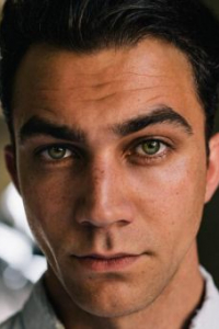 Люк Брэндон Филд