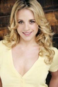 Элизабет Хоффман