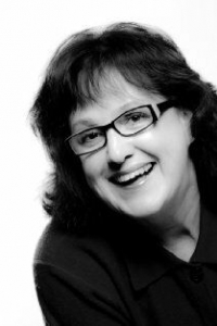 Элизабет Харнетт