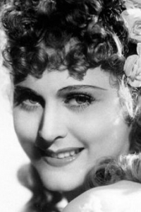 Марика Рёкк