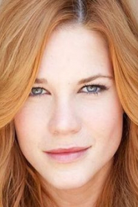 Кортни Хоуп