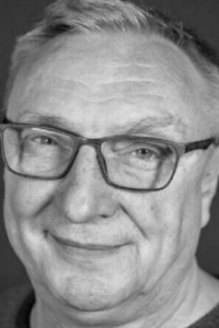 Олег Голосов