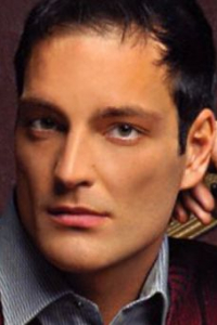 Олег Сукаченко