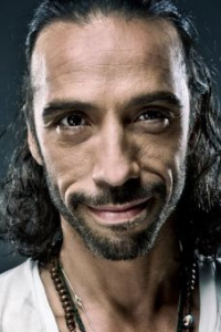 Карлос Леон