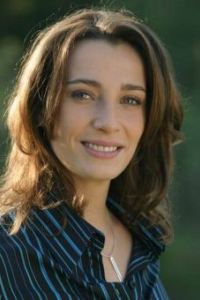 Каролин Бург