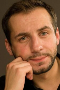 Александр Бобров