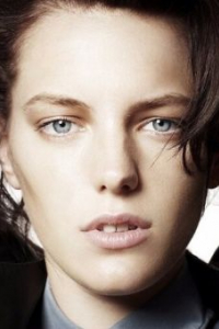 Эрика Линдер